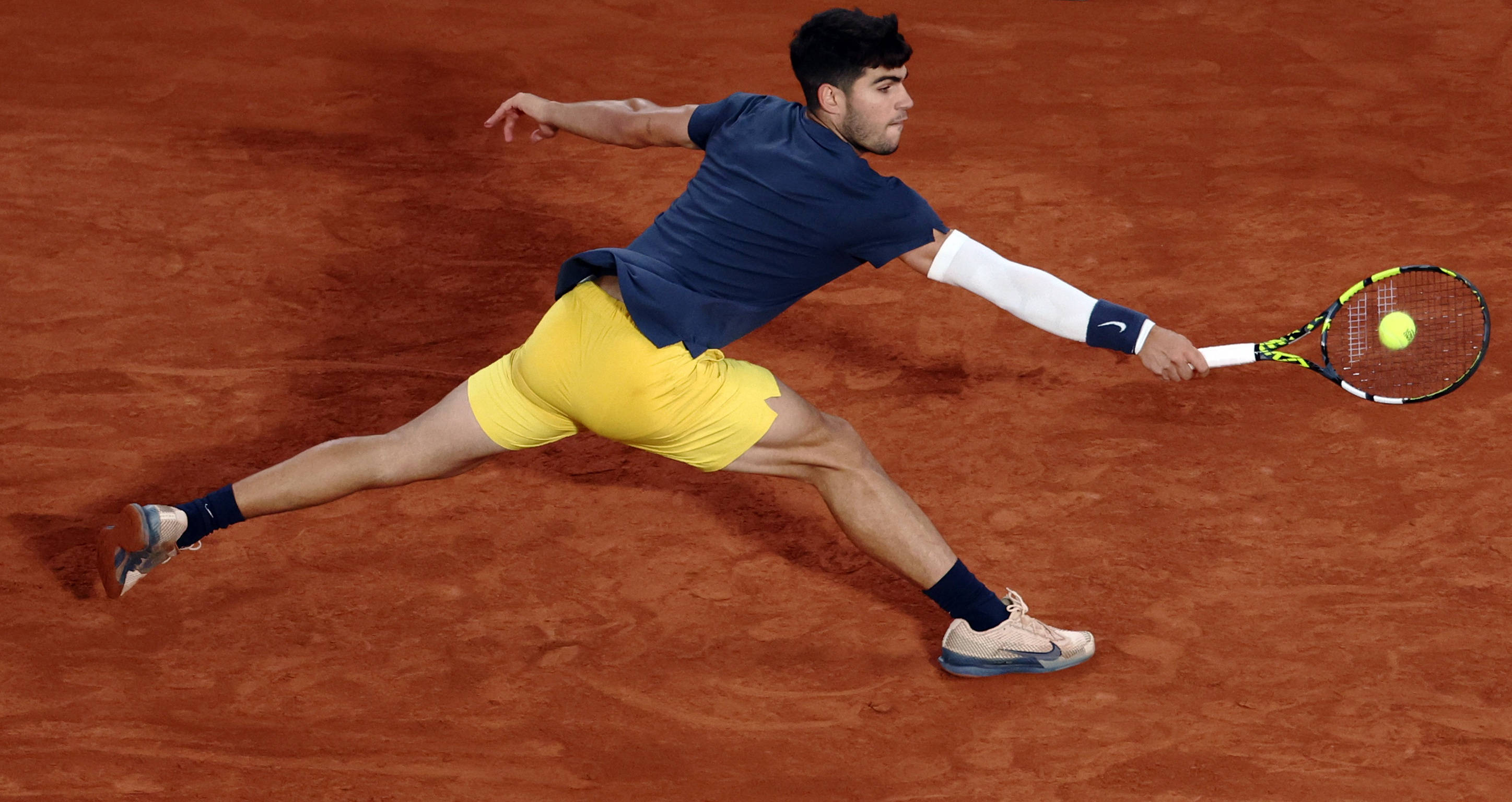 法国网球队翻盘欧洲网球队，阿尔卡拉斯高光表现的简单介绍