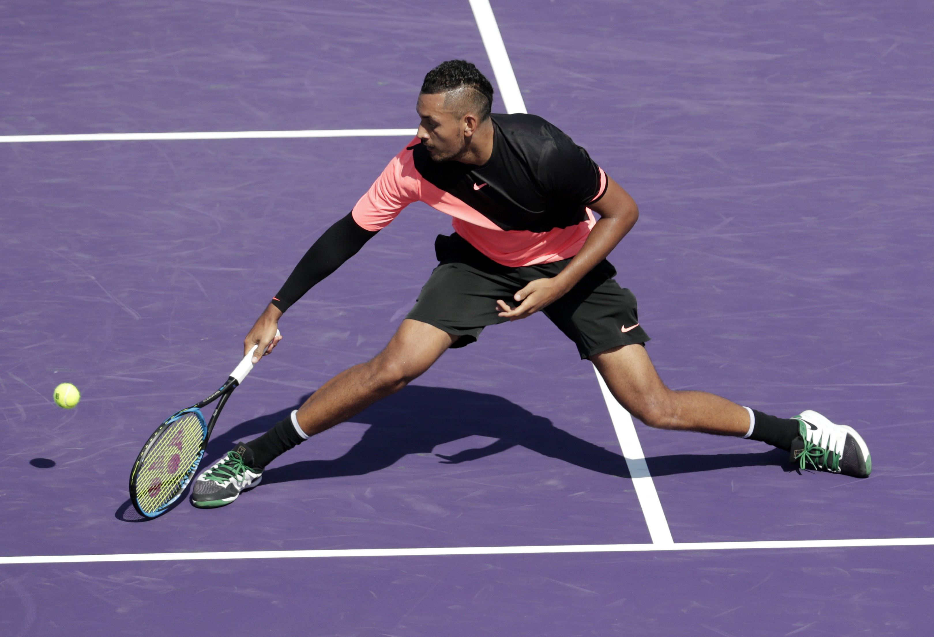 德国网球队爆冷英国网球队，克耶高斯打破历史纪录的简单介绍