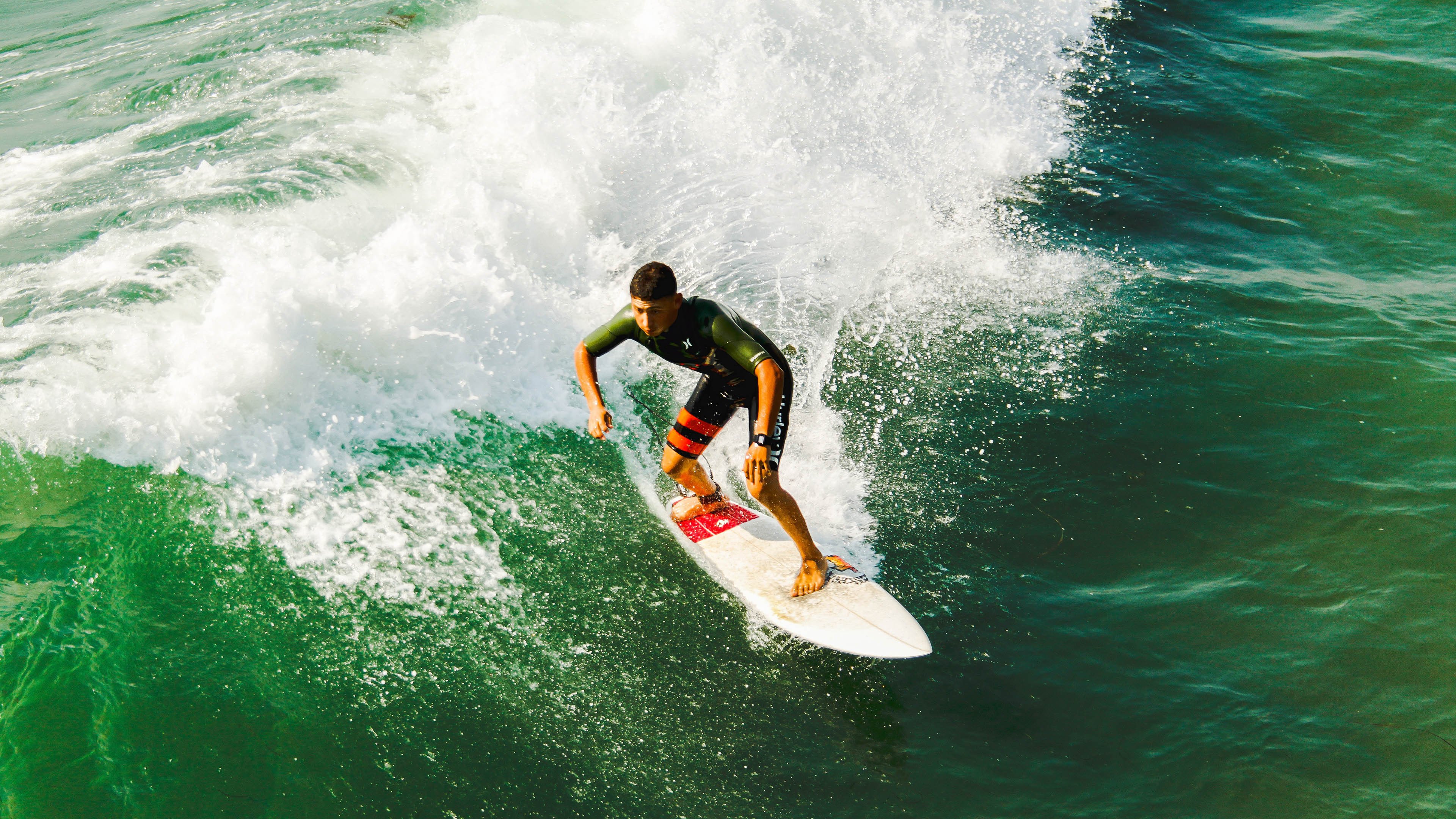 羽坛震撼夜，韩国队碾压日本队，安赛龙关键制胜改写格局